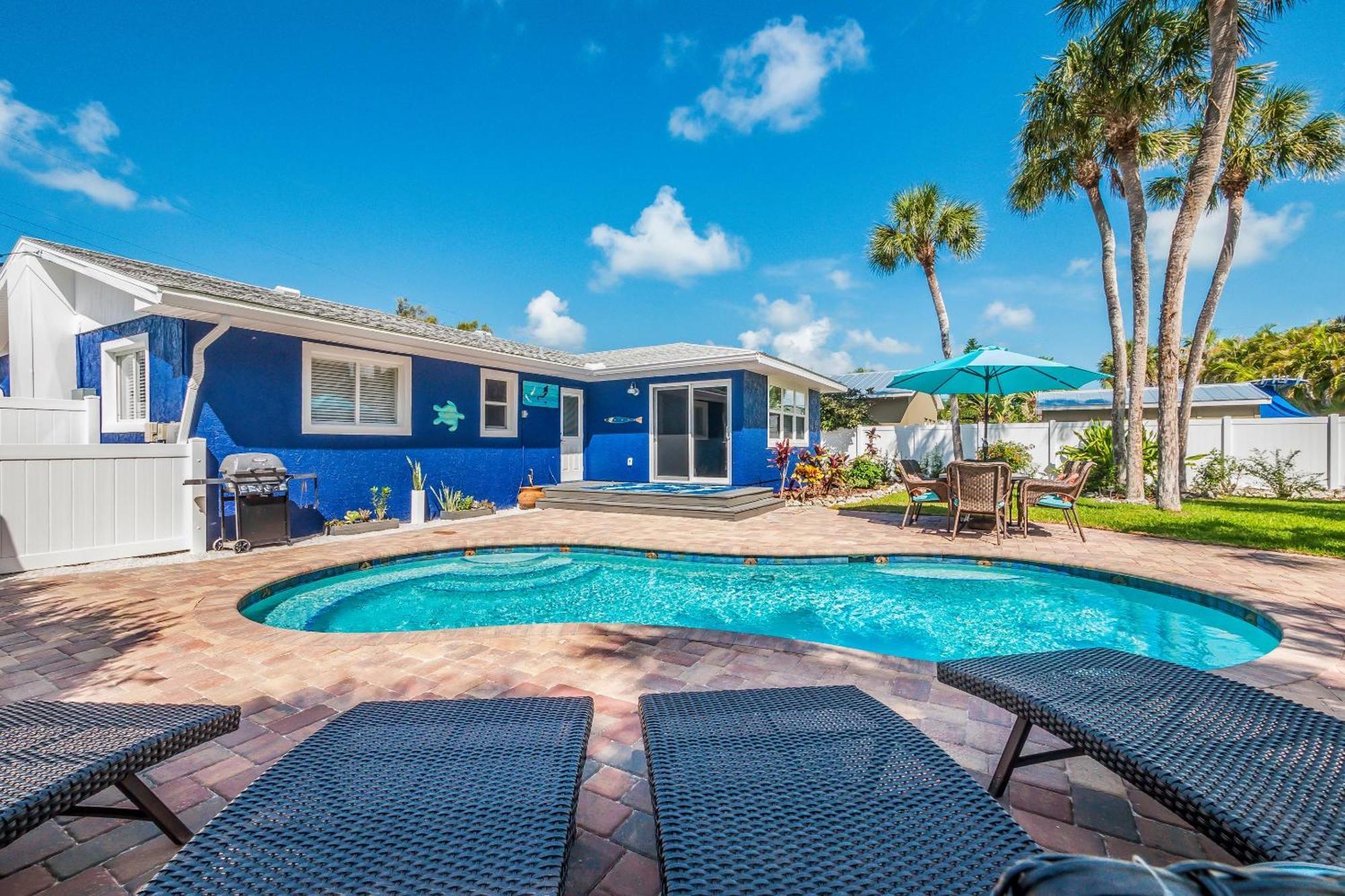 Azure Vila Anna Maria Exterior foto